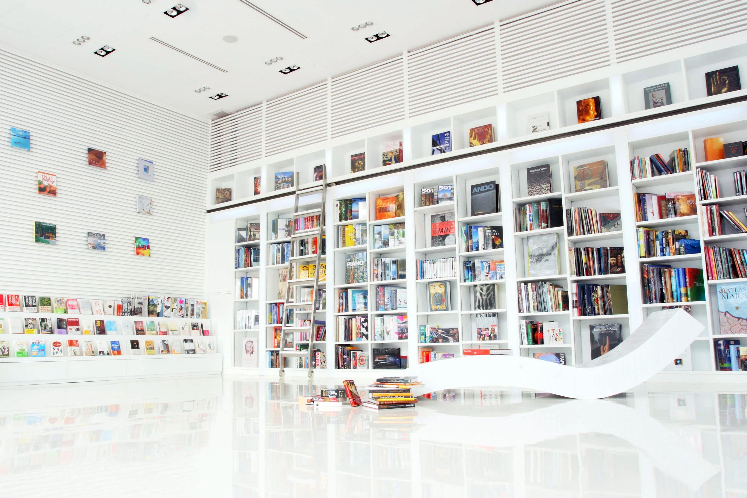 The Library Resort Chaweng Beach